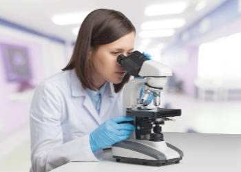 Medizinisch-technische Assistenten (MTA)